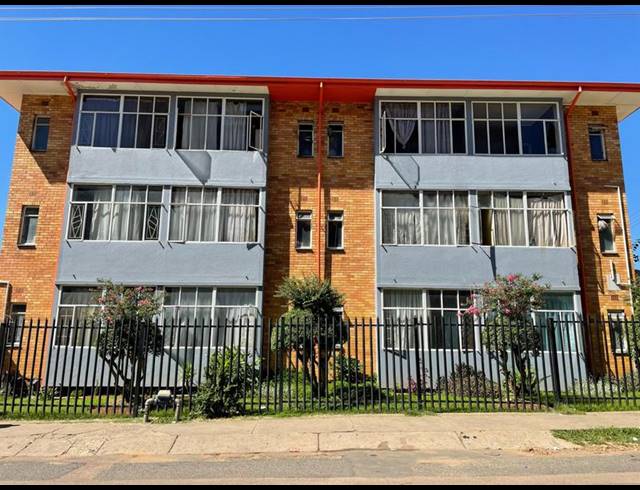 1 BEDROOM APARTMENT FOR SALE IN SUNNYSIDE